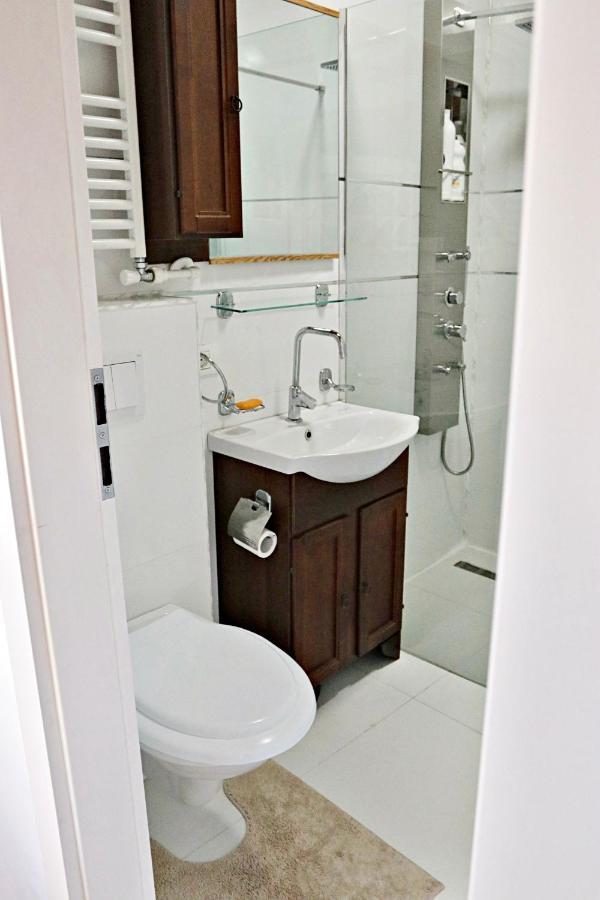 Mansion 10 Apartment Bucureşti Ngoại thất bức ảnh